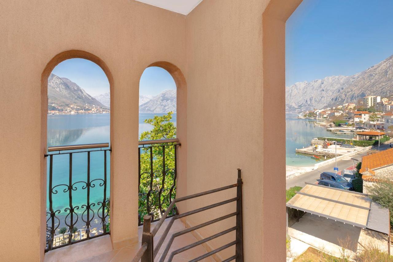 Promenade Rose Apartment Котор Екстериор снимка