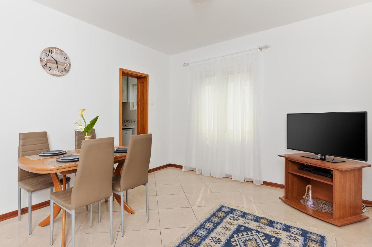 Promenade Rose Apartment Котор Екстериор снимка
